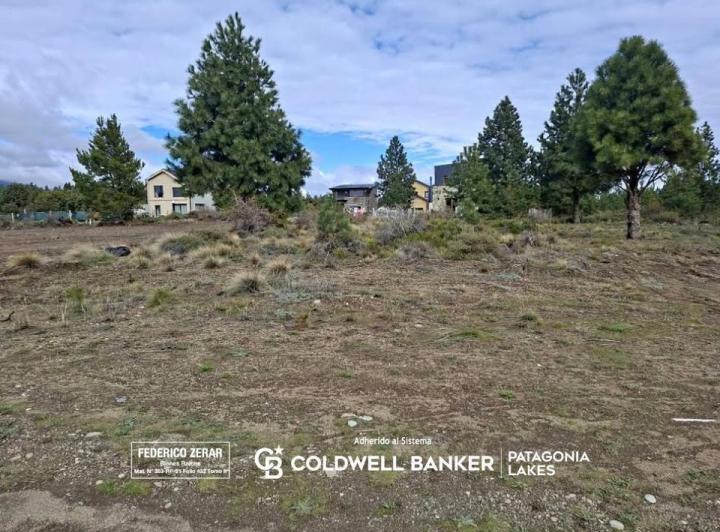 Terreno · 600m²