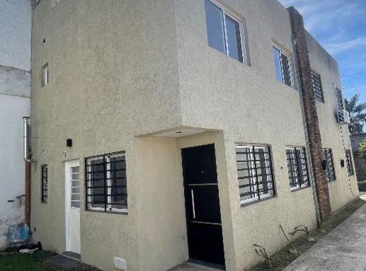Casa · 67m² · 3 Ambientes · 1 Cochera