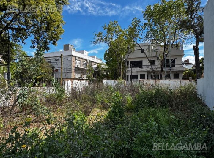 Terreno · 294m²