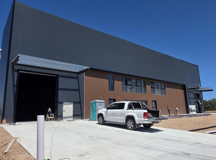 Bodega-Galpón · 2100m²