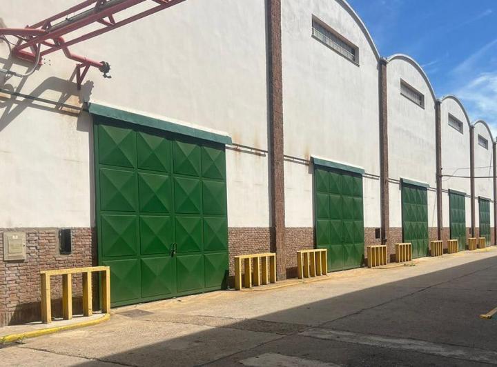 Bodega-Galpón · 705m²
