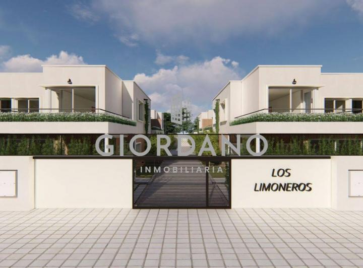 Casa en venta en Ituzaingo Norte · 4 ambientes