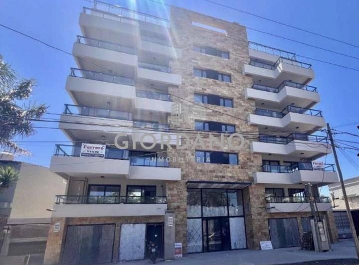 Departamento · 45m² · 2 Ambientes · 1 Cochera