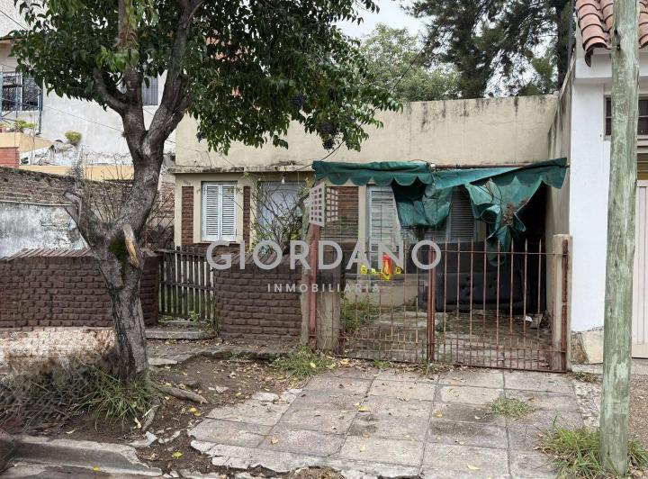Terreno · 85m² · 3 Ambientes