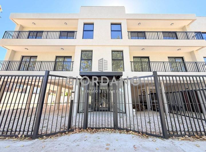 Departamento · 48m² · 2 Ambientes · 1 Cochera