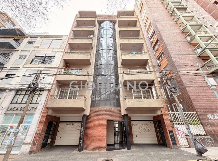 Departamento · 42m² · 2 Ambientes · 1 Cochera