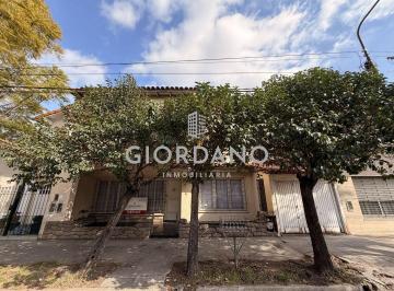 GIO-GIO-645_2 · Venta Casa Castelar 5 Ambientes