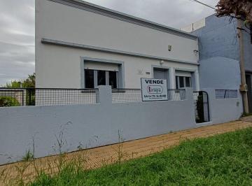 Casa de 3 ambientes, La Plata · Casa en Ringuelet. Buena Zona. 400 m² de Terreno
