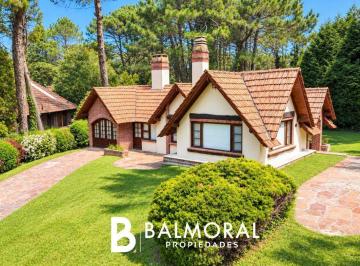 BML-BML-1351_2 · Casa en Venta en Pinamar Norte 5 Ambientes.