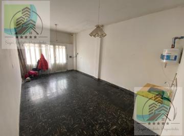PH · 45m² · 2 Ambientes · PH a La Calle 2 Ambientes