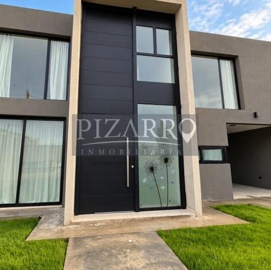 Casa · 135m² · 4 Ambientes · 1 Cochera