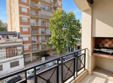 Departamento · 43m² · 1 Ambiente · Departamento Monoambiente en Venta Al Frente Balcon con Parrilla Monoambiente 50 m Floresta