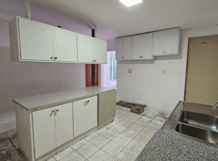Casa · 410m² · 10 Ambientes