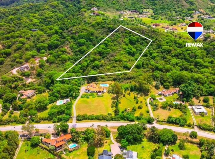 Terreno · 10000m²