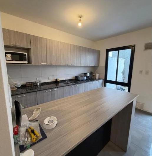 Casa · 150m² · 1 Ambiente · 2 Cocheras