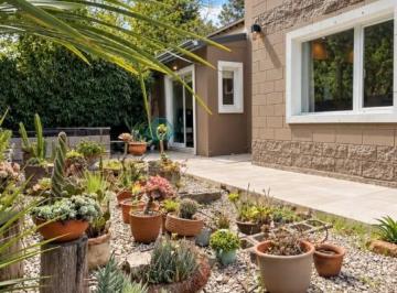 Casa · 119m² · 2 Ambientes · Casa en Venta en Bosque Peralta Ramos - Lote Lindero Opcional