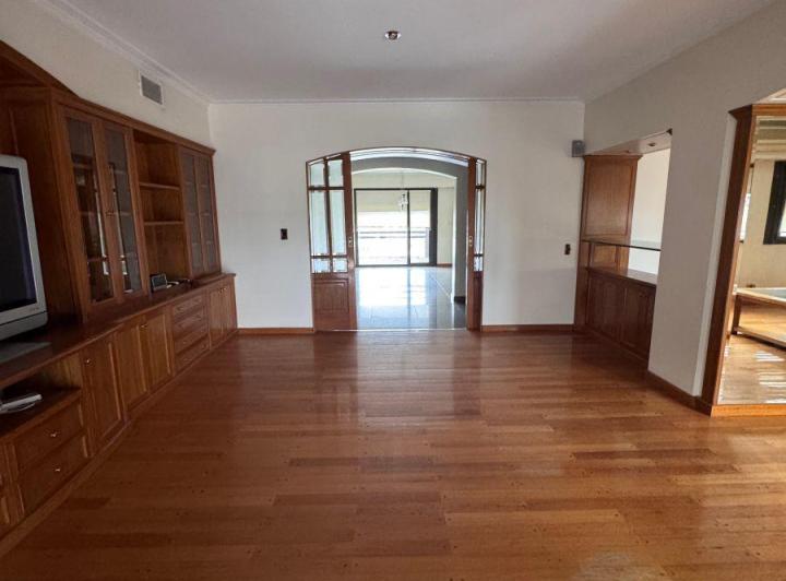 Departamento · 299m² · 6 Ambientes · 2 Cocheras