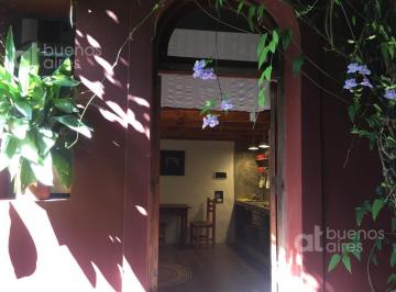 Departamento · 42m² · 2 Ambientes · Loft en Abasto con Patio Alquiler Temporario Amoblado