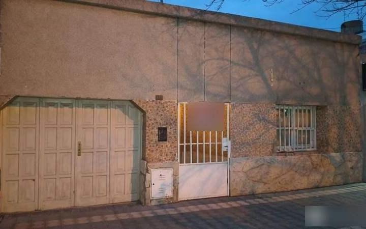 Casa · 128m² · 5 Ambientes · 1 Cochera