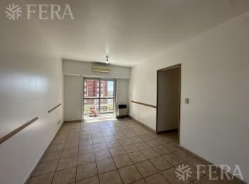Departamento · 54m² · 3 Ambientes · 1 Cochera · Alquiler Departamento 3 Ambientes con Balcón en Sarandi