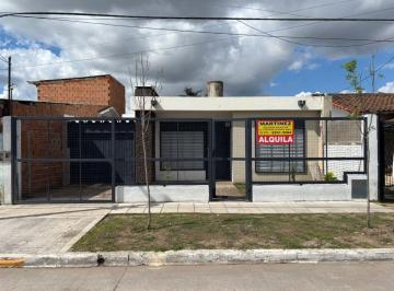 Casa de 3 ambientes, Merlo · Alquiler de Casa en Merlo Norte (A 50 m de Av H. Yrigoyen)