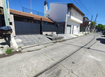 Casa · 125m² · 5 Ambientes · 2 Cocheras · Venta Casa 5 Amb | Cochera Doble | Terraza
