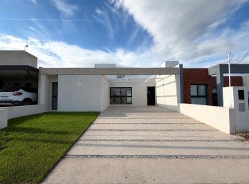 Departamento · 100m² · 3 Ambientes · 2 Cocheras · Docta - Casa a Estrenar en Pb - 250 m² Totales