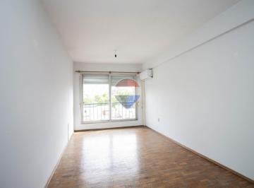 Departamento · 50m² · 3 Ambientes · Alquiler Apto 2 Dorm. Cordon Luminoso