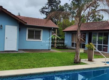 Quinta vacacional · 58m² · 2 Ambientes · Casa Quinta en Venta en Barrio Parque Sakura, Exaltación de La Cruz, G. B. a. Zona Norte