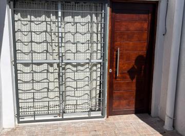 Casa · 27m² · 1 Ambiente · Alquiler de Apartamento un Dormitorio Las Acacias
