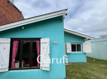 Casa · 100m² · 3 Ambientes · Casa en Venta en Ostende con Permuta
