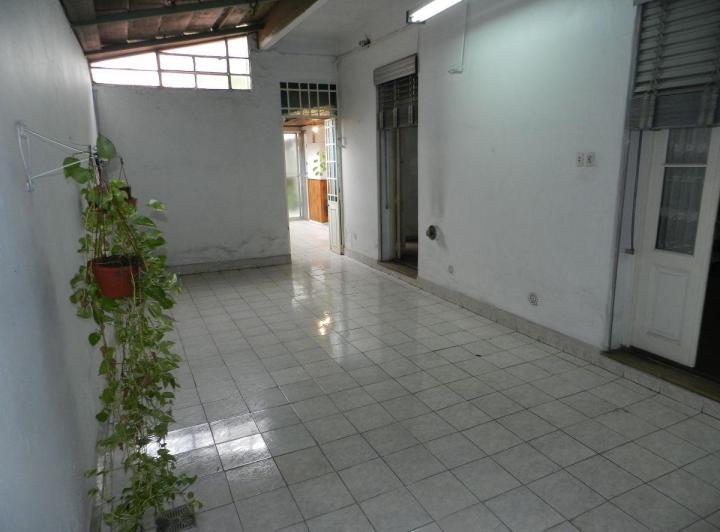 Casa · 210m² · 7 Ambientes · 1 Cochera
