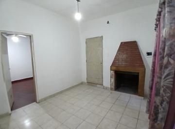 Casa · 72m² · 3 Ambientes · 1 Cochera · Venta Casa 3 Ambientes Ubicacion Estrategica Trujui Moreno Apto Credito