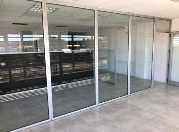Oficina comercial · 3 Ambientes · 1 Cochera · Oficina - Confluencia