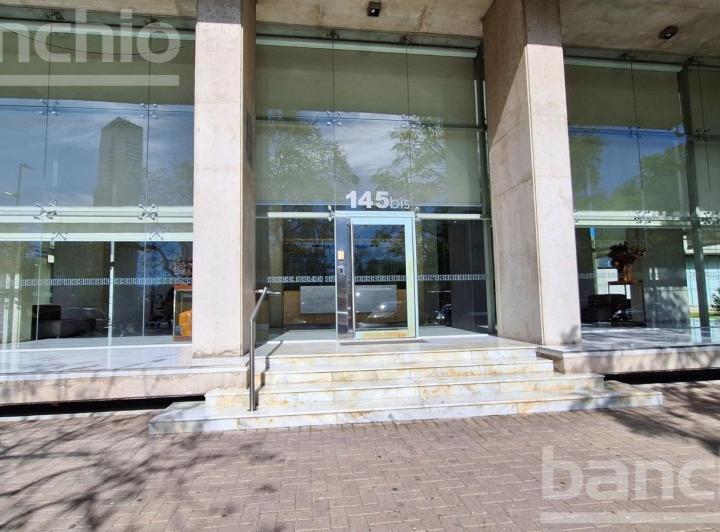 Departamento · 88m² · 4 Ambientes · 1 Cochera