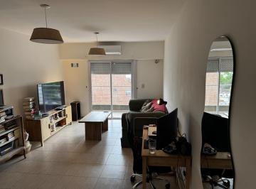 Departamento · 47m² · 2 Ambientes · Departamento 2 Ambientes Frente con Balcón en Venta Caseros