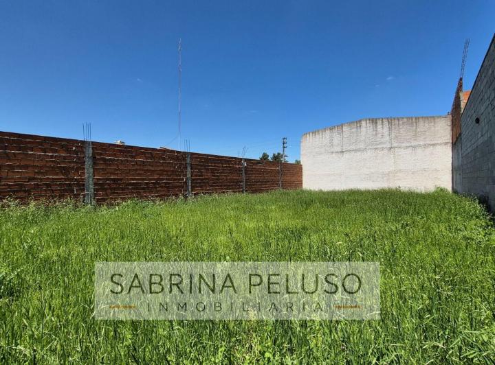 Terreno · 300m²