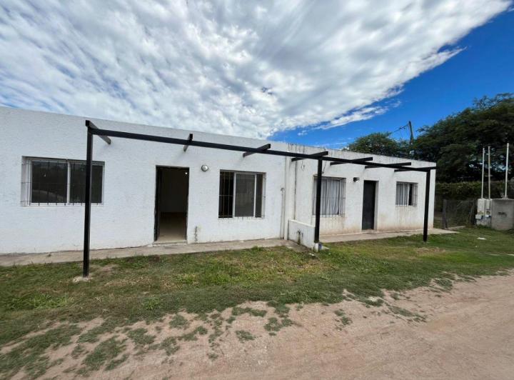 Casa · 96m² · 5 Ambientes · 1 Cochera