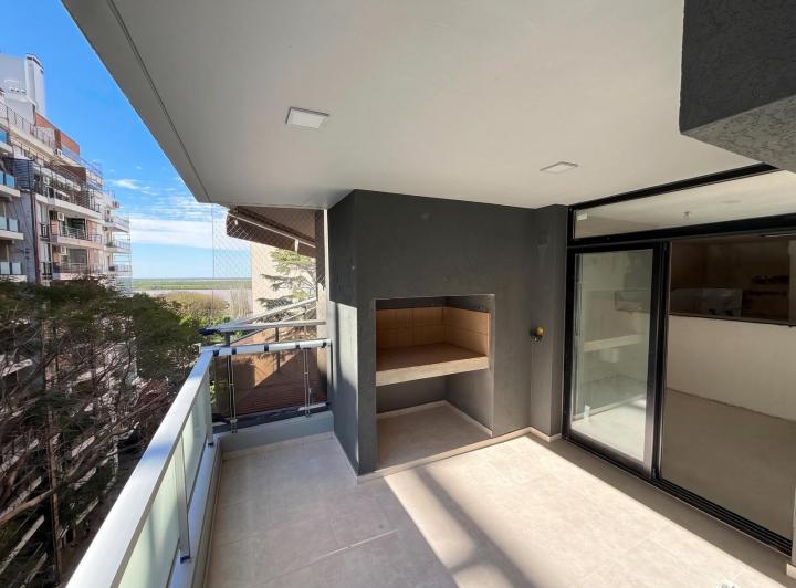 Departamento · 120m² · 6 Ambientes · 1 Cochera