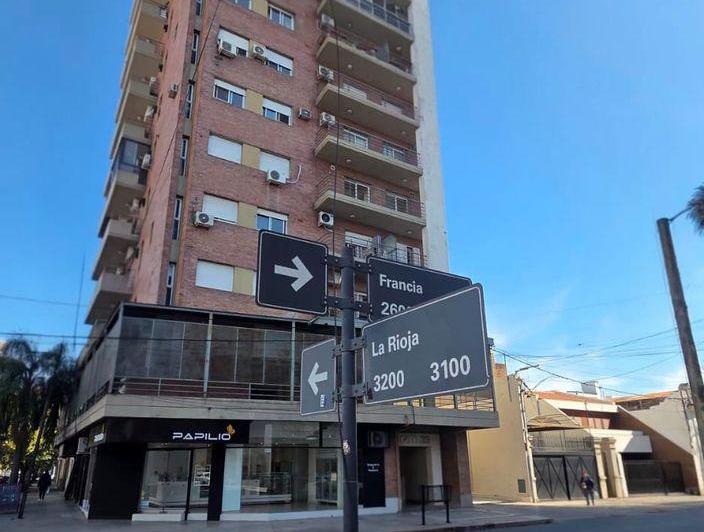 Departamento · 93m² · 4 Ambientes · 1 Cochera