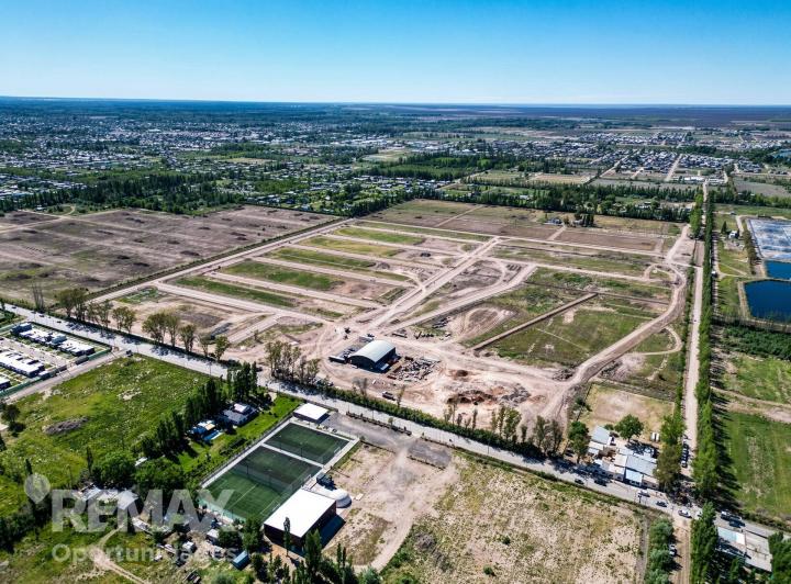 Terreno · 810m²
