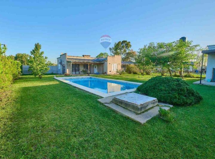 Casa · 170m² · 5 Ambientes · 1 Cochera