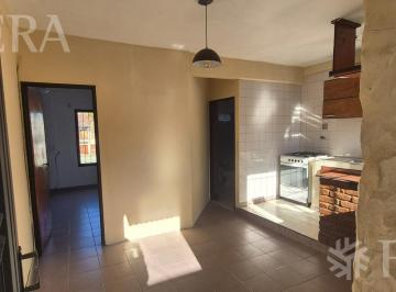 PH · 33m² · 2 Ambientes · Venta PH 2 Ambientes en Bernal Oeste
