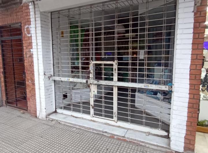 Local comercial · 80m² · 1 Ambiente · 1 Cochera