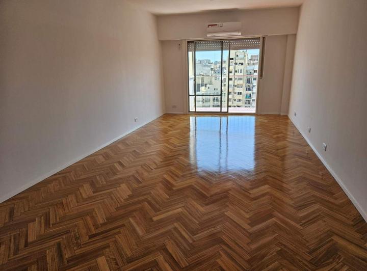 Departamento · 90m² · 4 Ambientes · 1 Cochera
