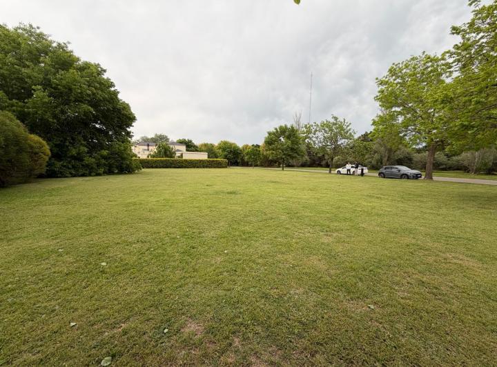 Terreno · 1677m²