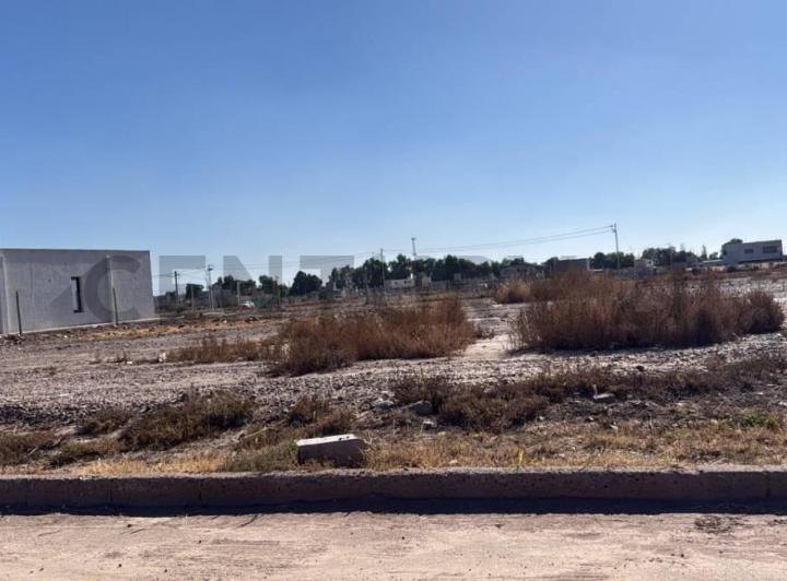 Terreno · 769m²