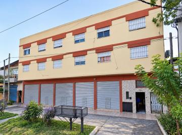 Departamento · 47m² · 4 Ambientes · Venta – Departamento 4 Ambientes Al Frente, 1.º Piso – Apto Crédito – Isidro Cas