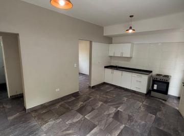 Departamento de 3 ambientes, Morón · PH de 3 Ambientes en Planta Baja en Alquiler con Cochera Cubierta, Patio – El Palomar