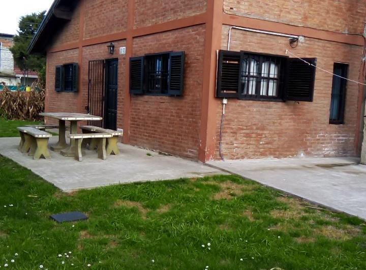 Casa · 80m² · 2 Ambientes · 1 Cochera